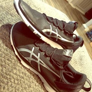 ASICS Running Shoes